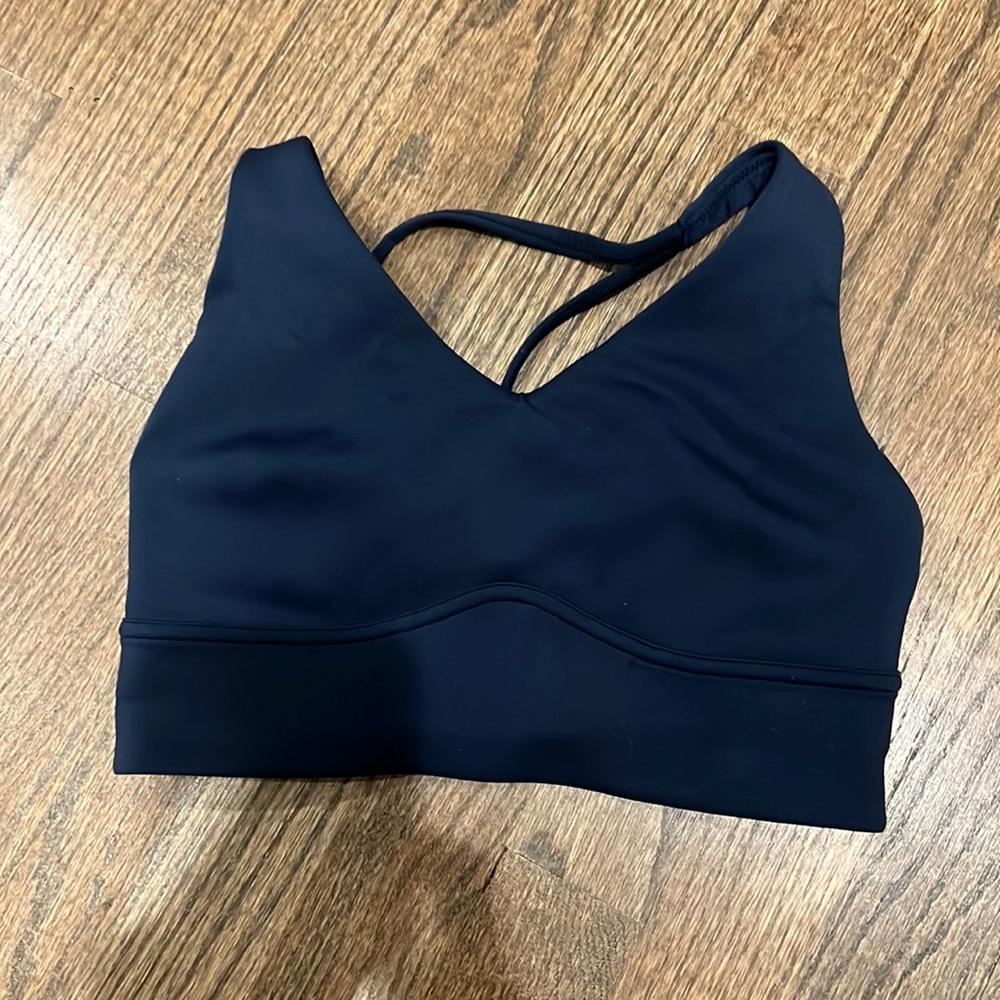 Lululemon align bra longline size for ver soft and supportive worn 2 times